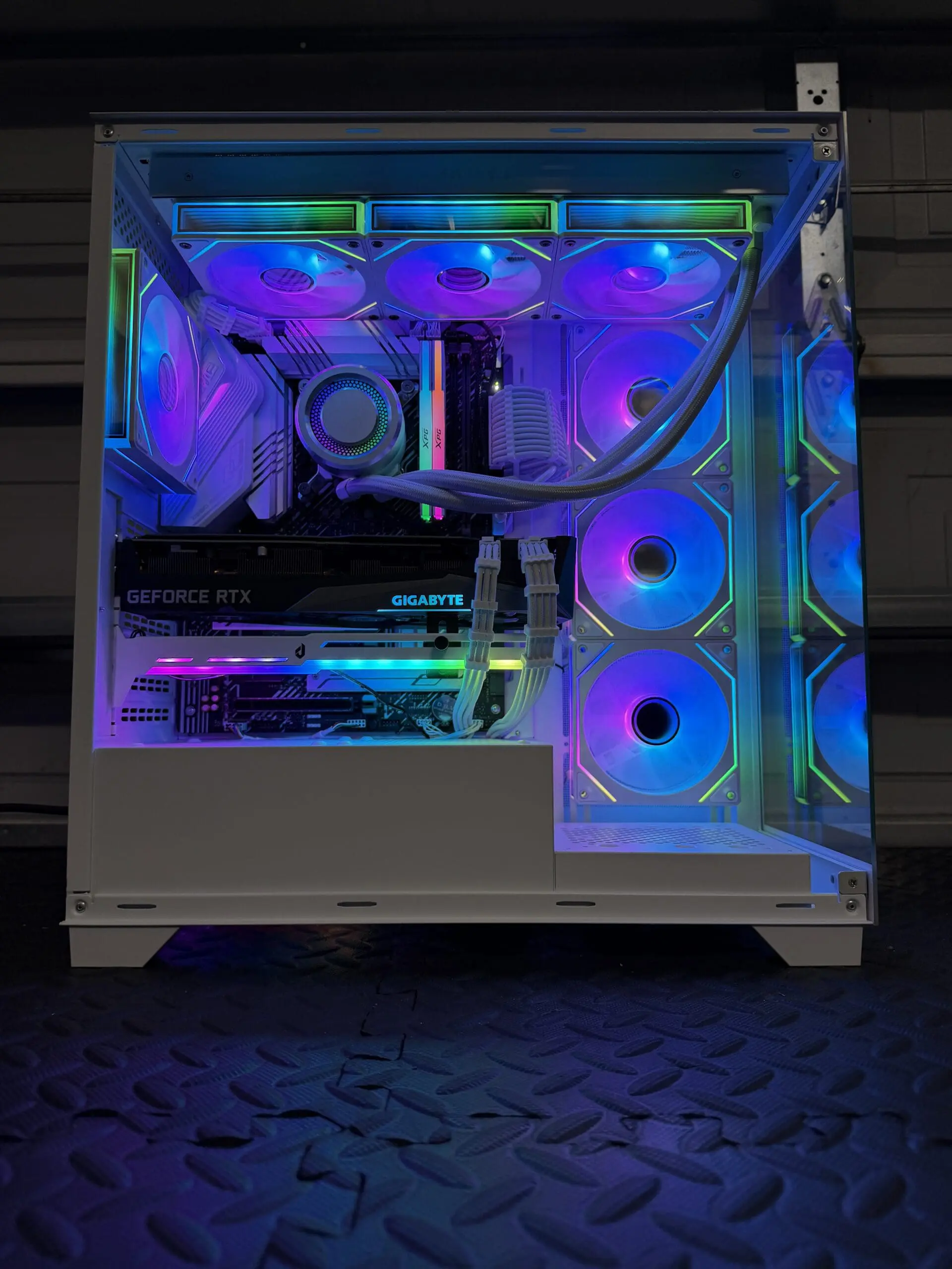White Gaming PC Build Clean Setup